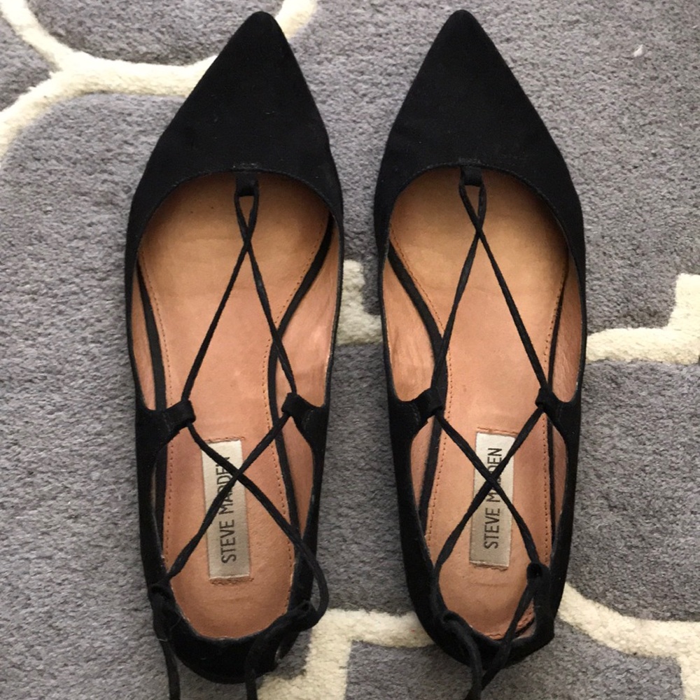 Lace up Black Steve Madden flats size 8